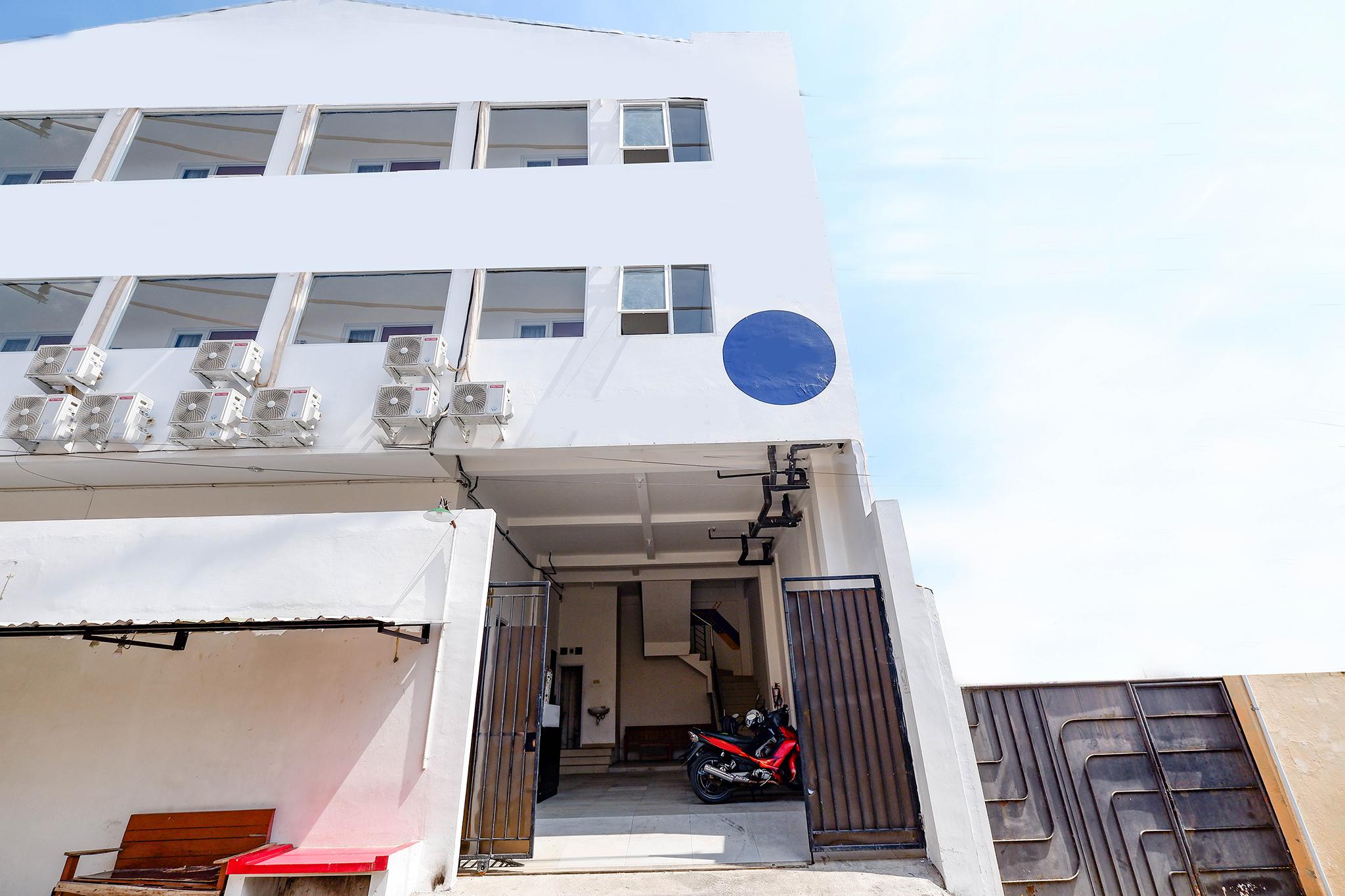 Spot On 2026 Arta Residence Semarang Exterior foto